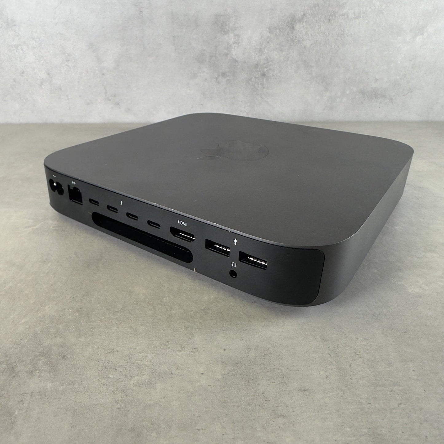 APPLE MAC MINI 2018 128GB SSD Intel quad core i3 3,6 GHz 8GB RAM Sequoia 15.0.1