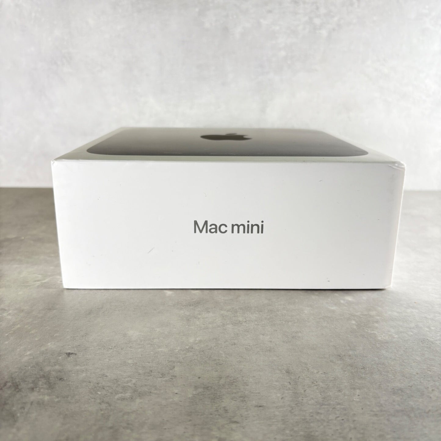 APPLE MAC MINI 2018 128GB SSD Intel quad core i3 3,6 GHz 8GB RAM Sequoia 15.0.1