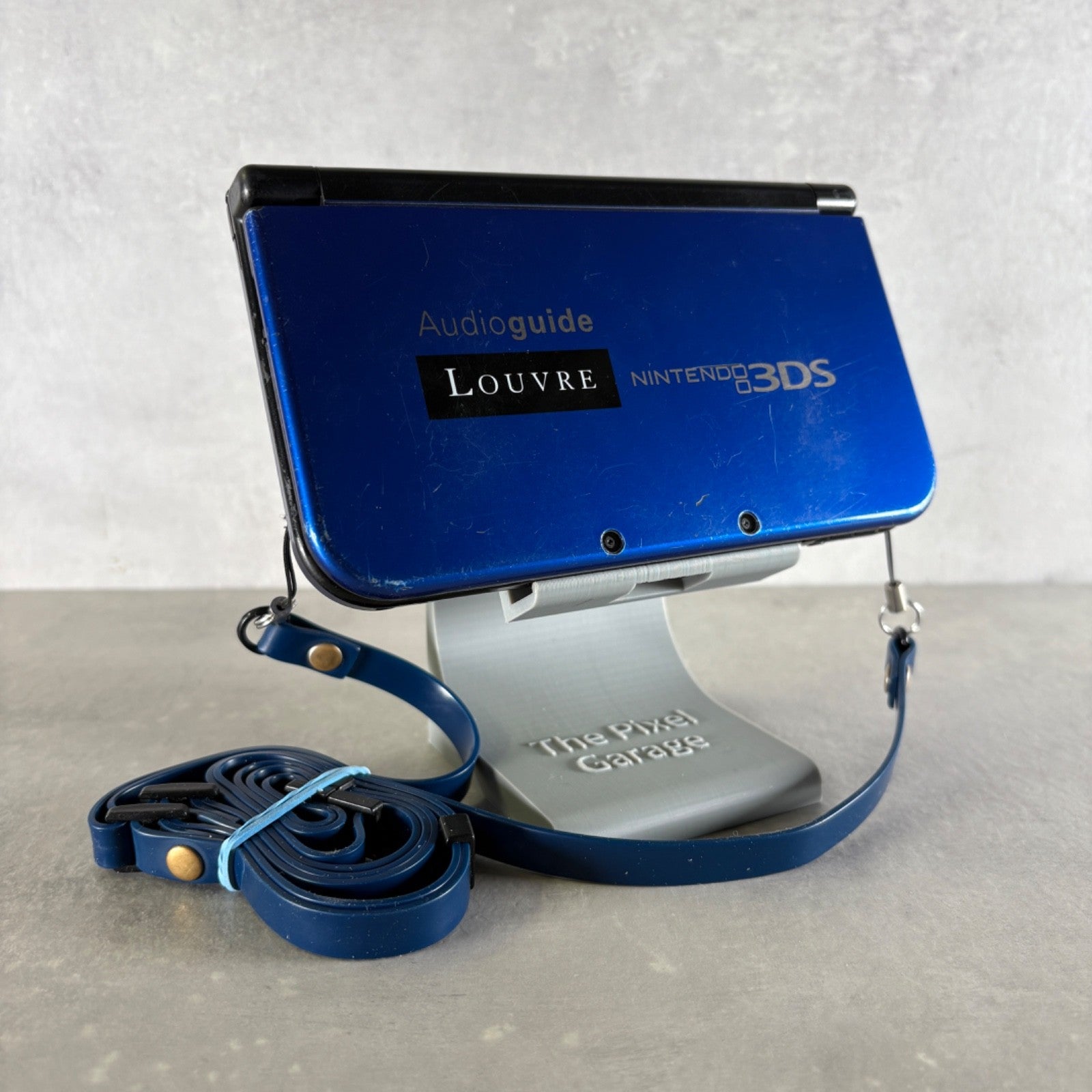 NEW NINTENDO 3DS XL LOUVRE MUSEUM EDITION Audioguida Solo CONSOLE Blu