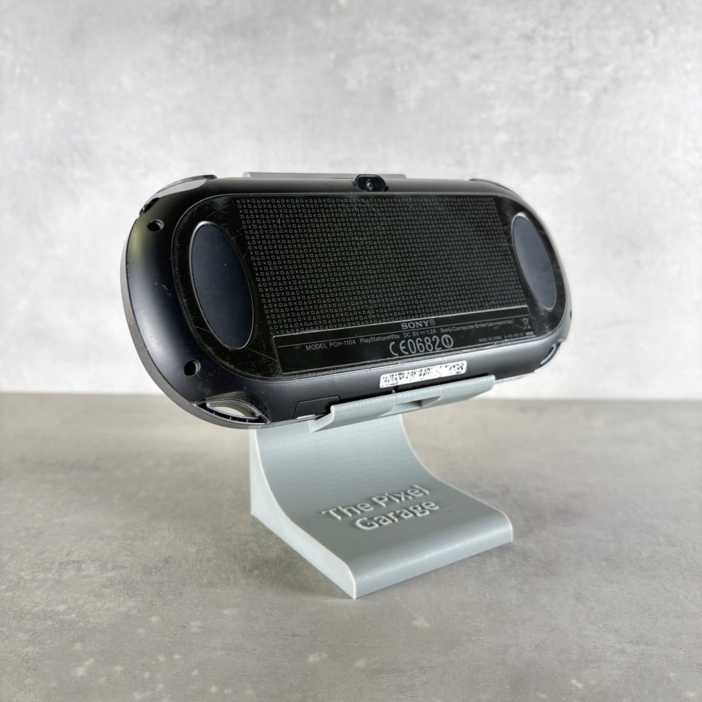 Sony PS VITA OLED PCH-1104 CONSOLE Nero + Caricatore