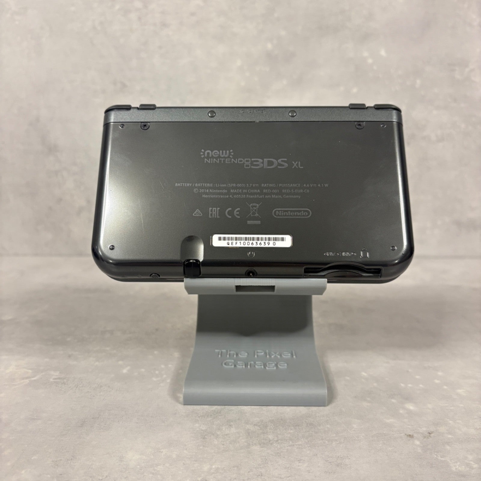 NEW NINTENDO 3DS XL CONSOLE Nero Con Scatola + Caricatore