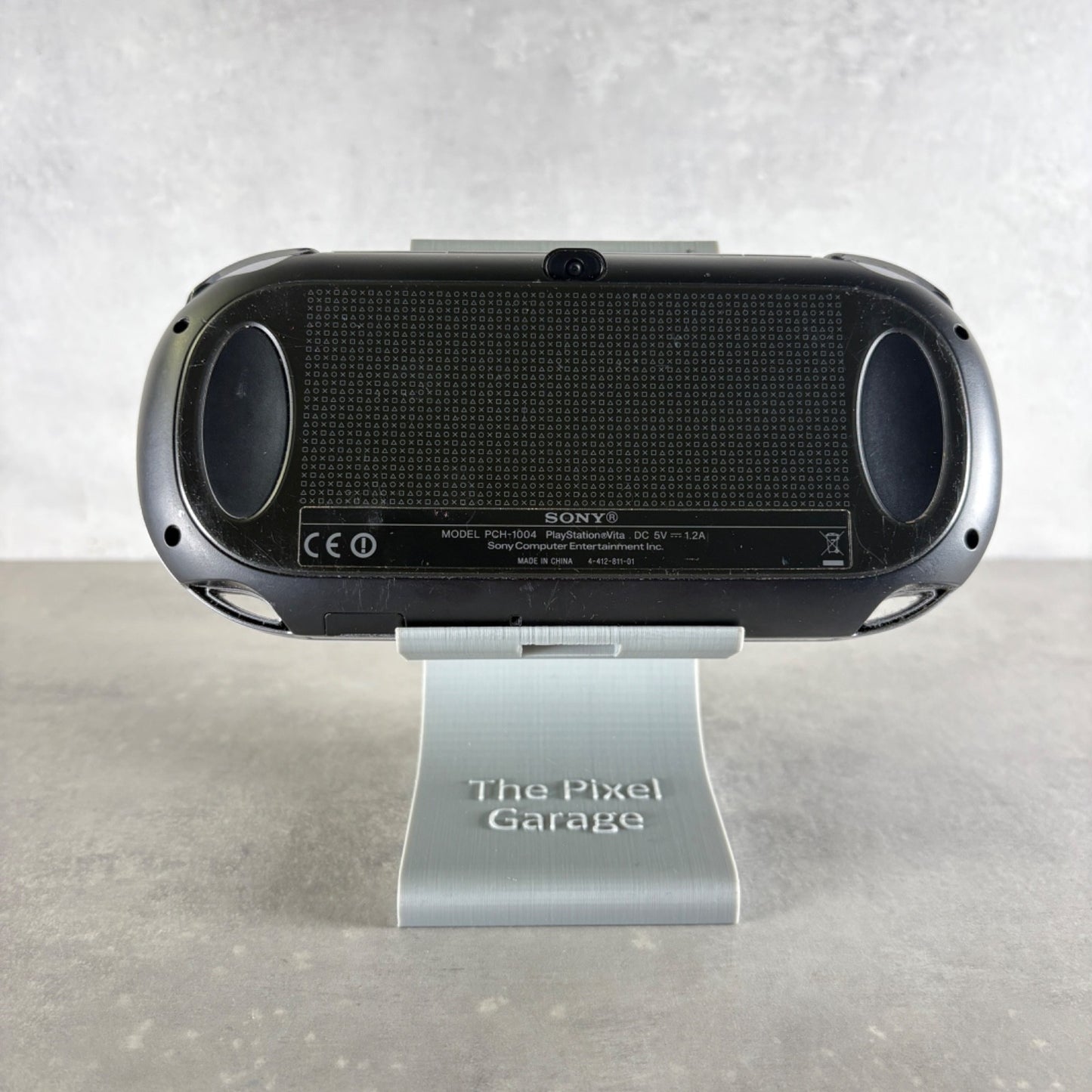 Sony PS VITA OLED PCH-1004 Nero  Console + Caricatore