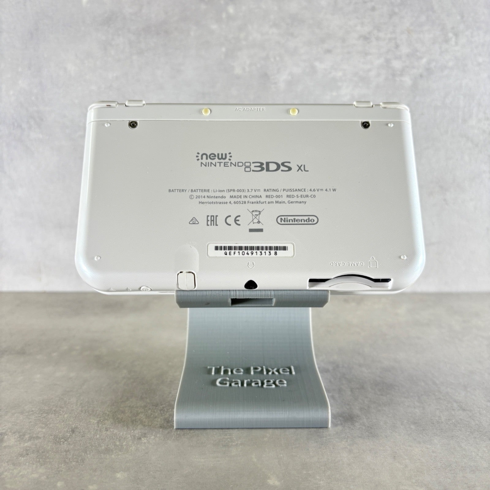 NEW NINTENDO 3DS XL CONSOLE Bianco + Caricatore