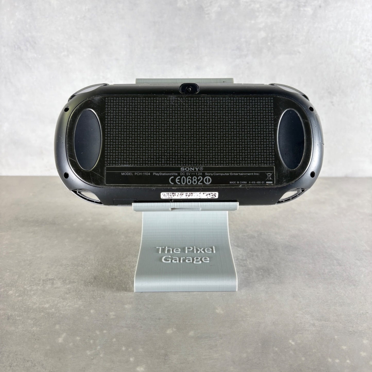 Sony PS VITA OLED PCH-1104 CONSOLE Nero + Caricatore