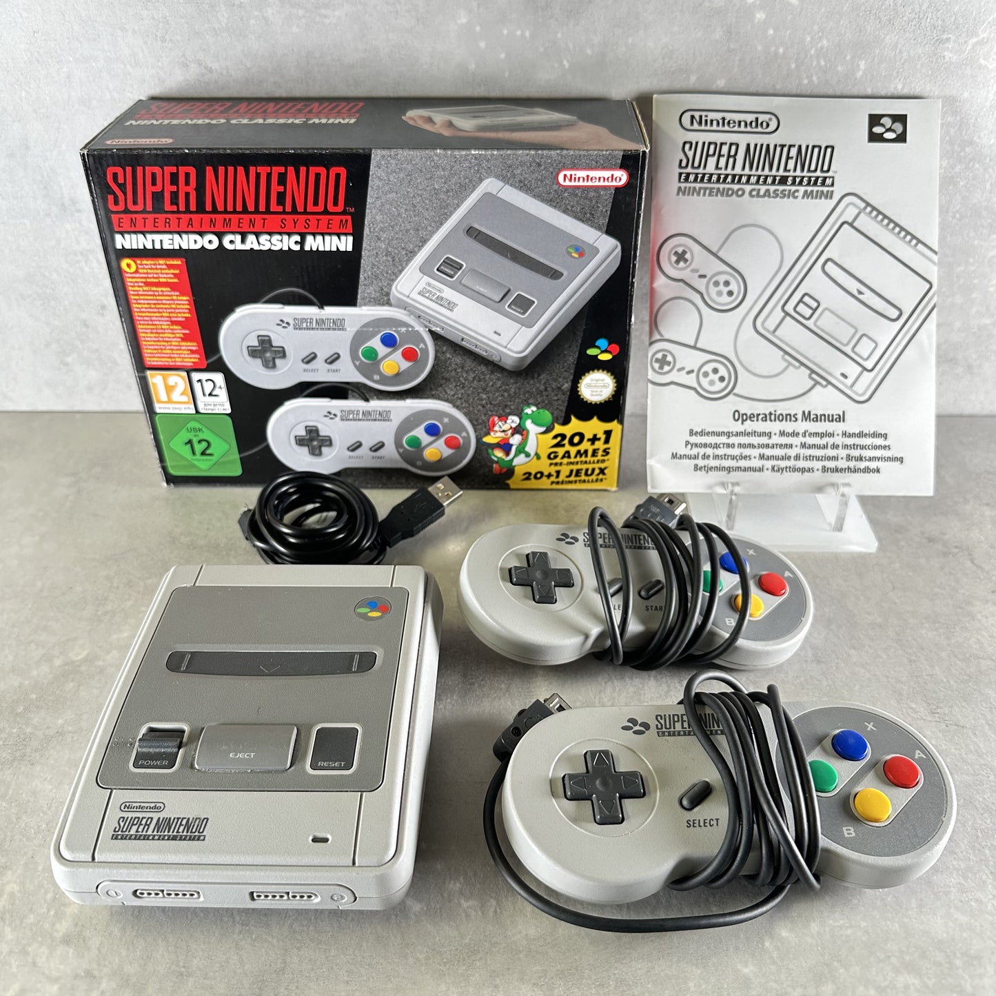 SUPER NINTENDO CLASSIC MINI SNES CONSOLE Grigia COMPLETA con SCATOLA