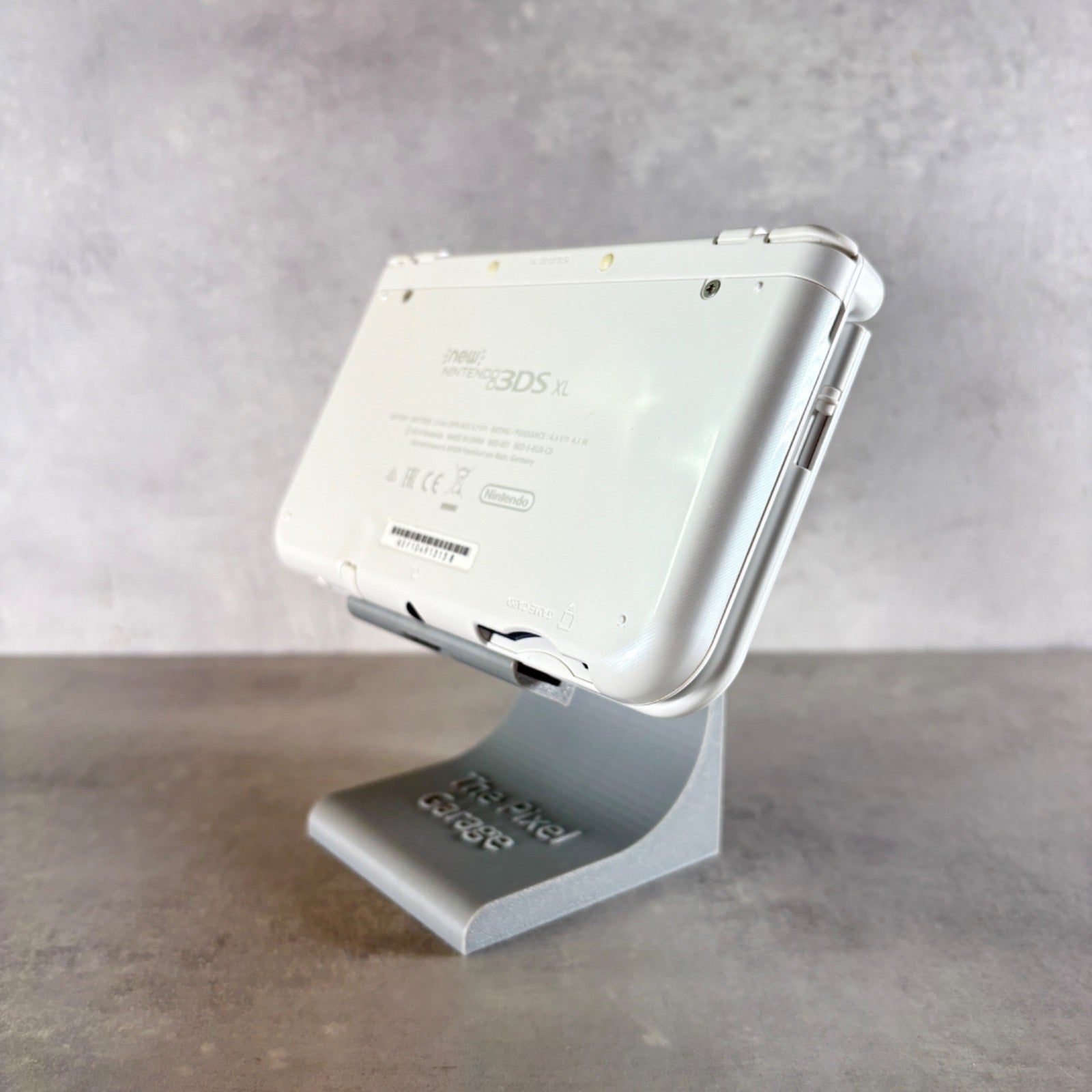 NEW NINTENDO 3DS XL CONSOLE Bianco + Caricatore