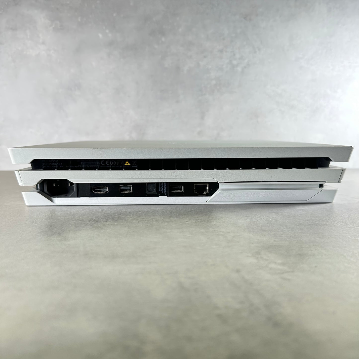 PLAYSTATION 4 PRO 1T CONSOLE Bianco + Controller e Cavi - FIRMWARE 9.51 -