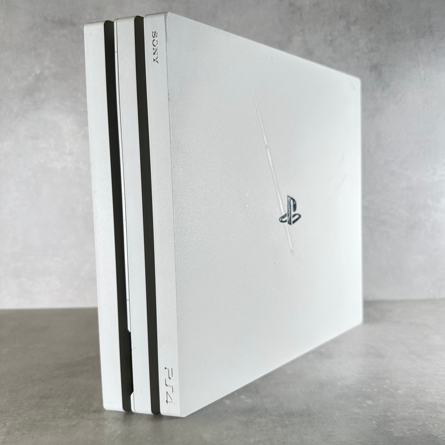 PLAYSTATION 4 PRO 1T CONSOLE Bianco + Controller e Cavi - FIRMWARE 9.51 -