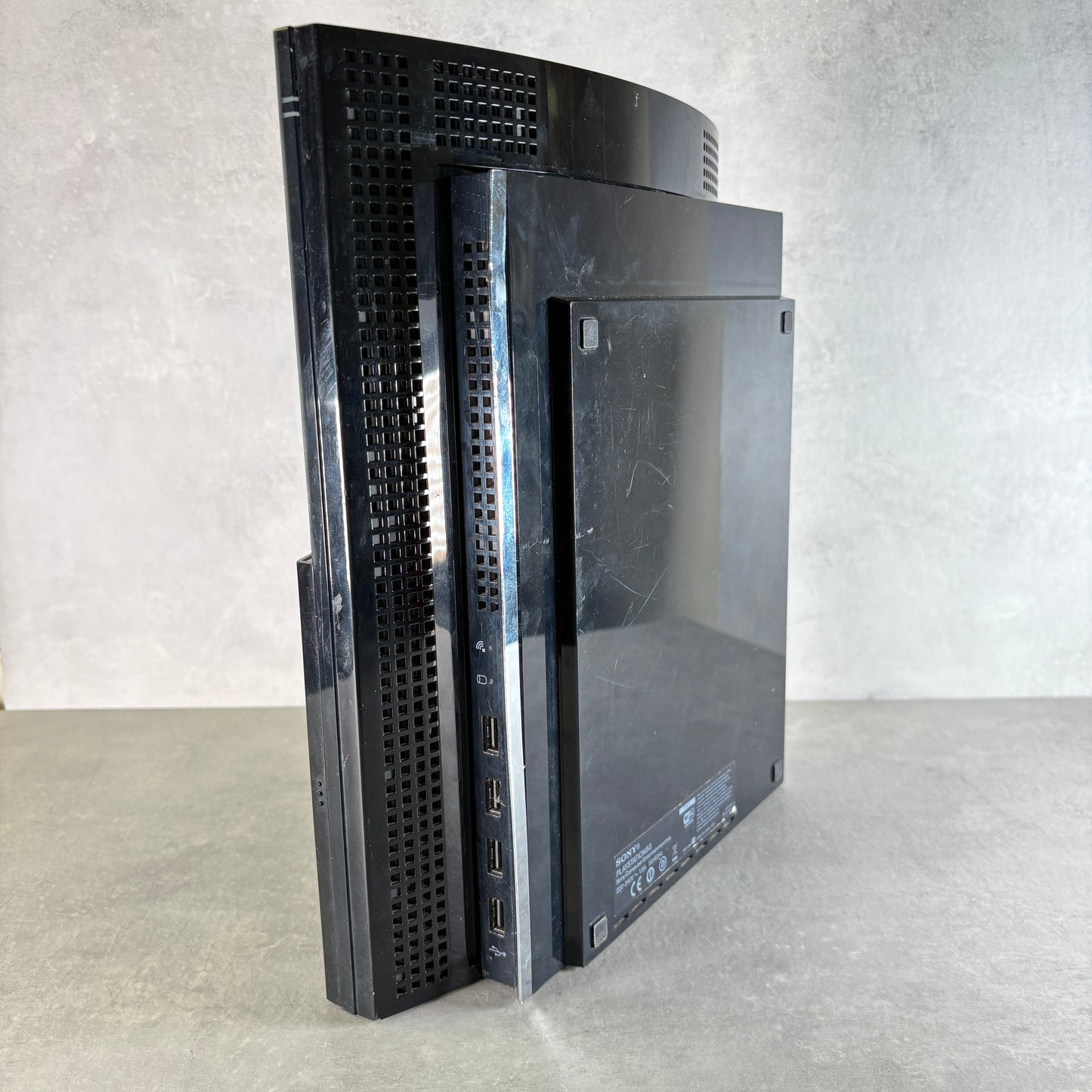 Sony PlayStation 3 FAT Retrocompatibile – Nera – Con Scatola, Cavi, Controller e Manuali Originali