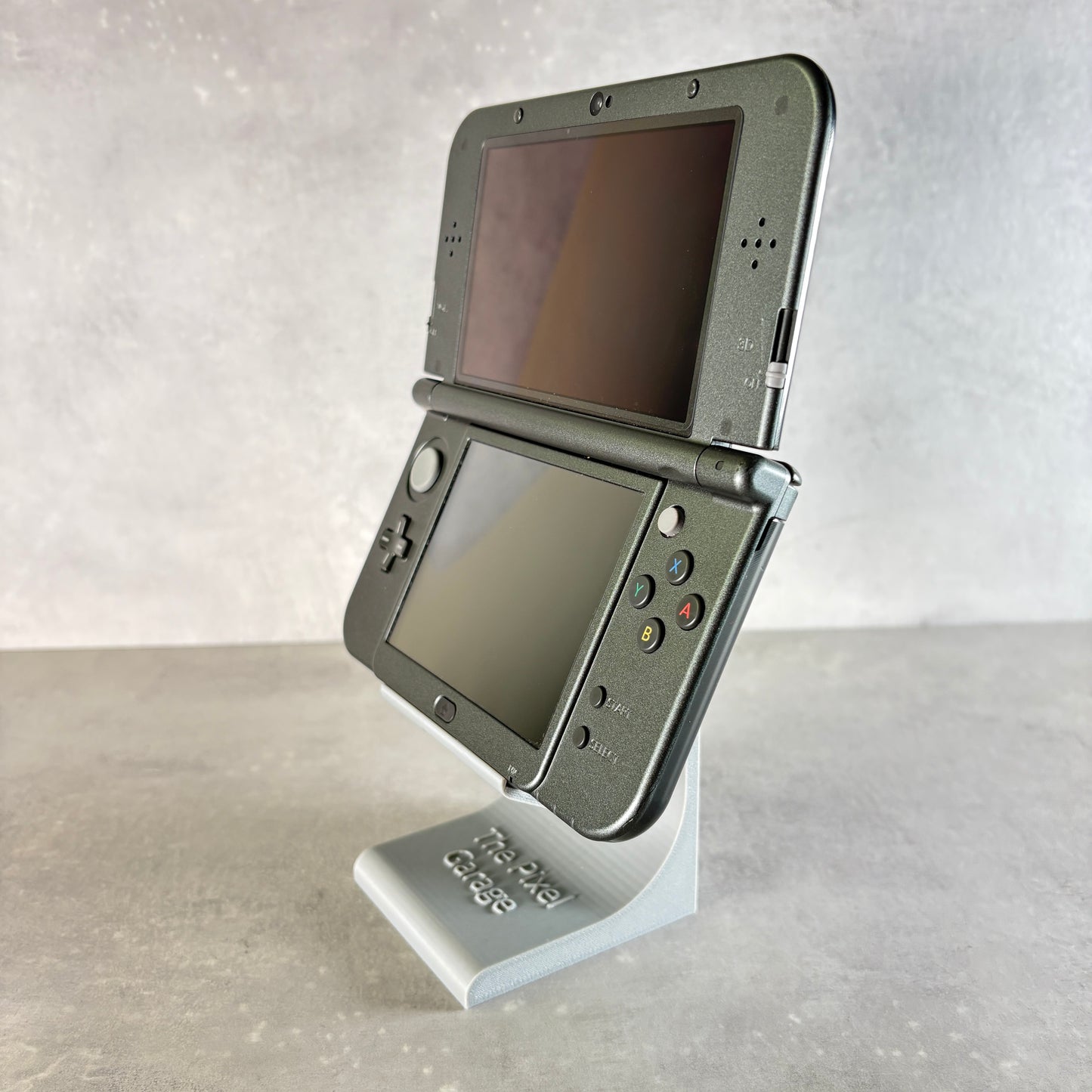 New Nintendo 3DS XL – Grigio Metallico/Nero (Usato) + Caricatore Compatibile