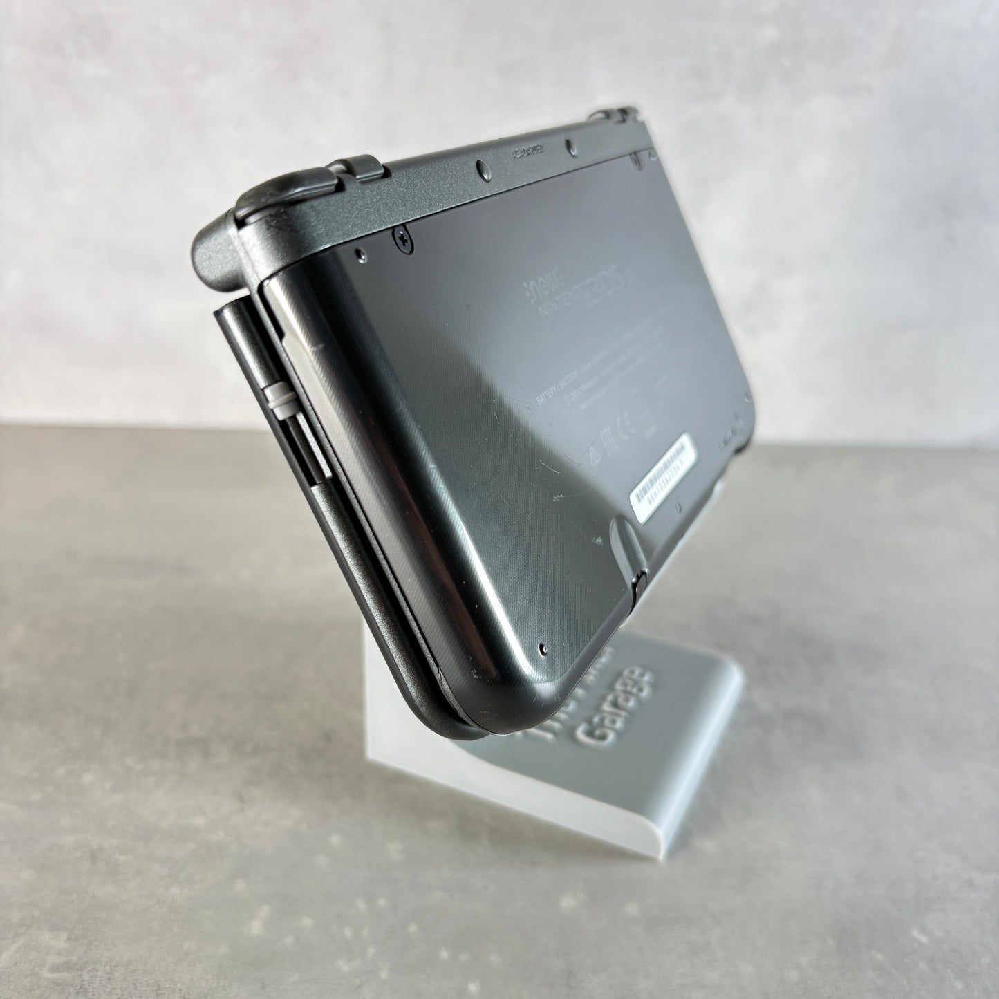 New Nintendo 3DS XL – Grigio Metallico/Nero (Usato) + Caricatore Compatibile