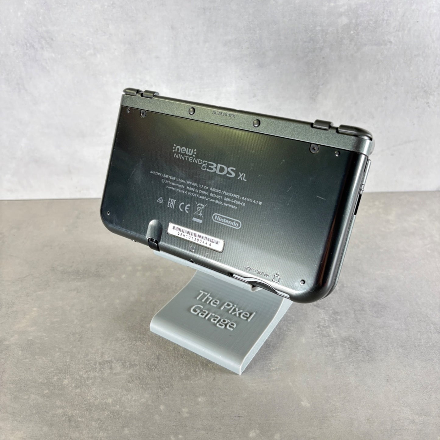 NEW NINTENDO 3DS XL CONSOLE Grigio/Nero + Caricatore E Giochi Kirby / Mario