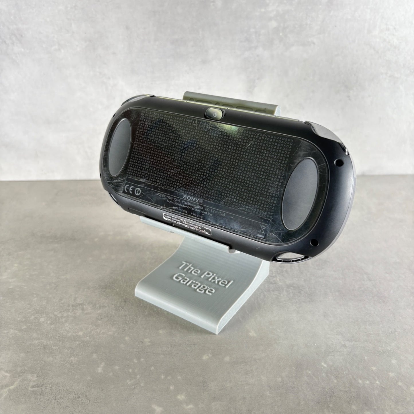 Sony PS VITA OLED PCH-1004 Nero CONSOLE Completa Di Tutto + Caricatore