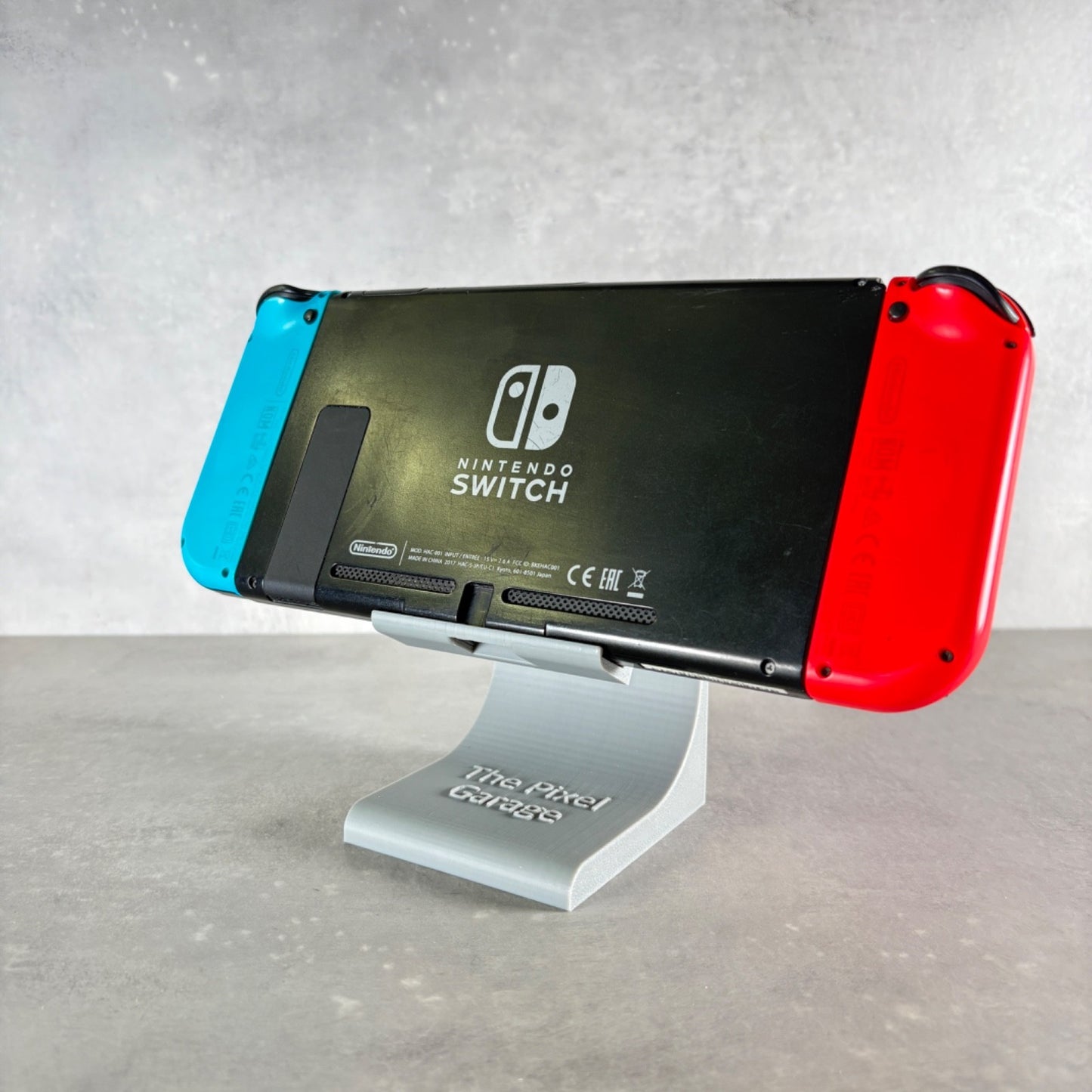 NINTENDO SWITCH CONSOLE Blu e Rosso SOLO Console + Dock Station