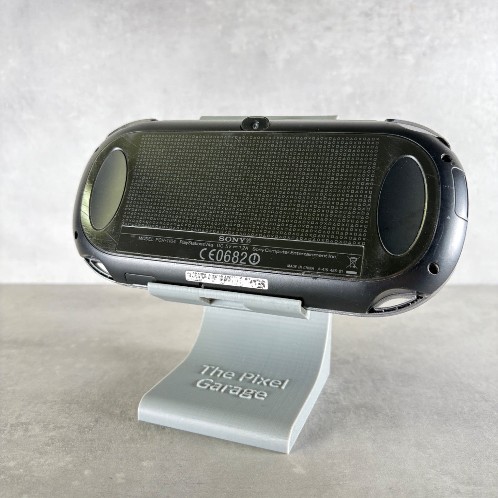 Sony PS VITA OLED PCH-1104 CONSOLE Nero + Caricatore