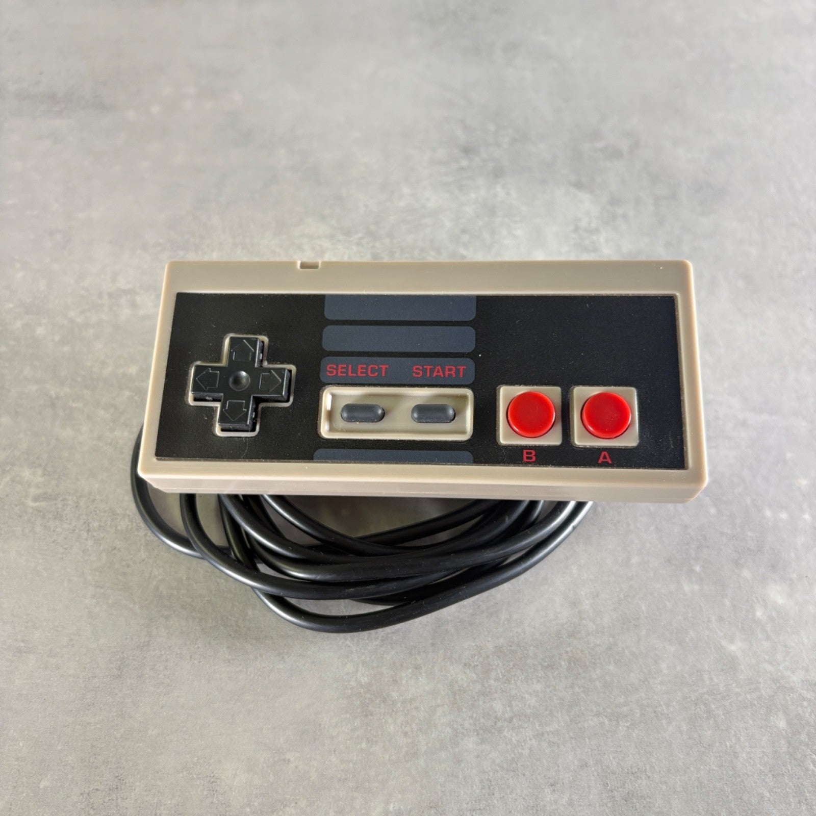 NINTENDO CLASSIC MINI CONSOLE Grigio Completa Di Scatola + 2 Controller