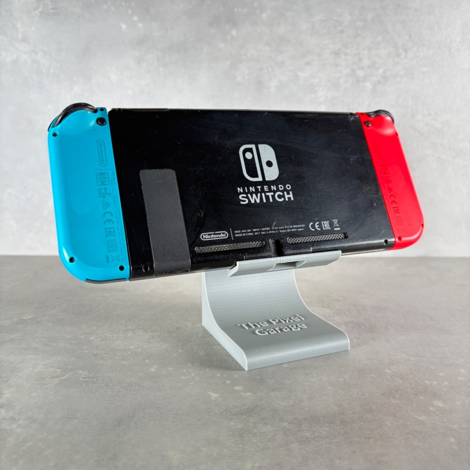 NINTENDO SWITCH CONSOLE Blu e Rosso SOLO Console + Dock Station