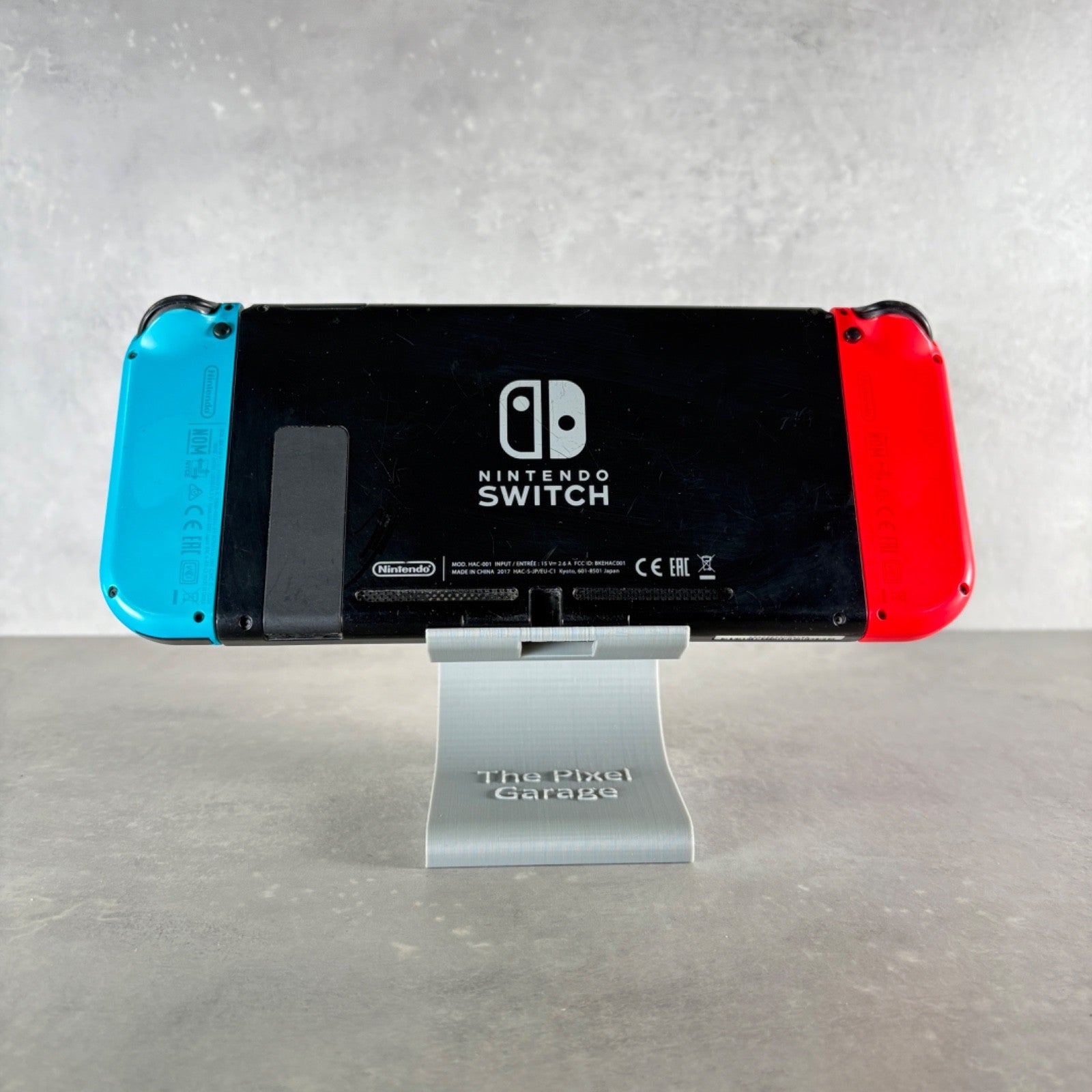 NINTENDO SWITCH CONSOLE Blu e Rosso SOLO Console + Dock Station