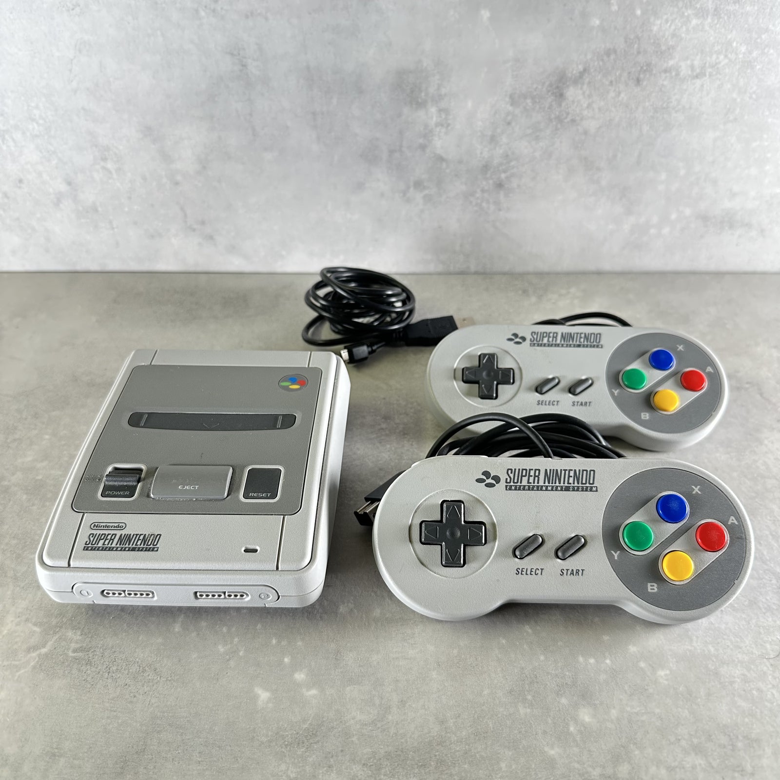 SUPER NINTENDO CLASSIC MINI SNES CONSOLE Grigia COMPLETA con SCATOLA