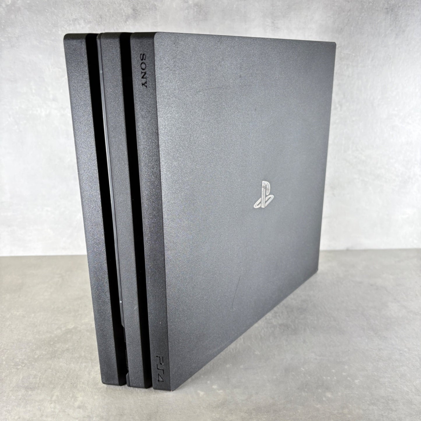 PLAYSTATION 4 PRO 1T CONSOLE CUH-7216B Nero Console + Cavi —FIRMWARE 9.03—