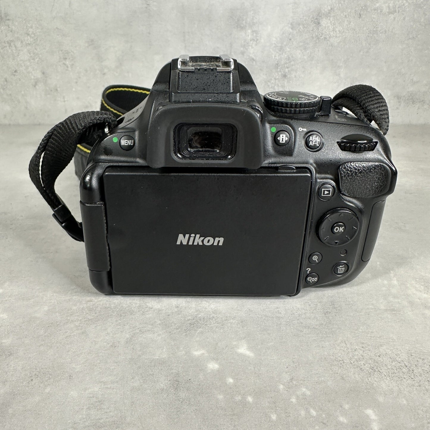 NIKON D5200 FOTOCAMERA REFLEX DIGITALE Nero Originale Completa + Custodia