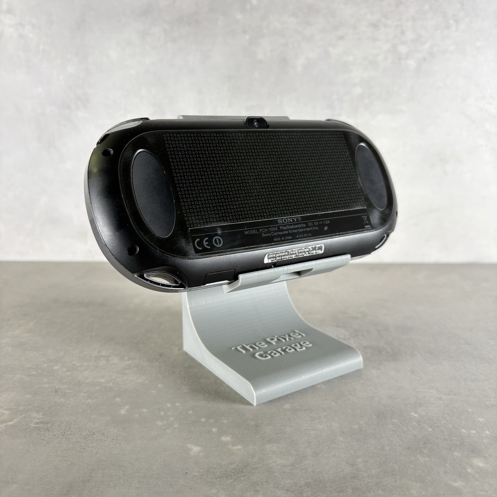 Sony PS VITA OLED PCH-1004 Nero  Console + Caricatore