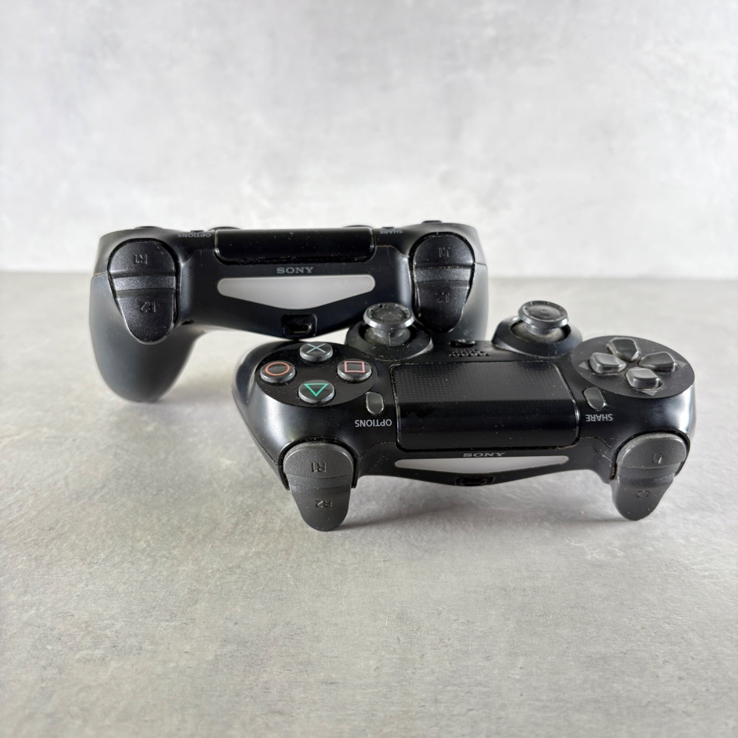 PLAYSTATION 4 PRO 1T CONSOLE Nero CONSOLE PS4 Con 2 CONTROLLER —FIRMWARE 9.04—