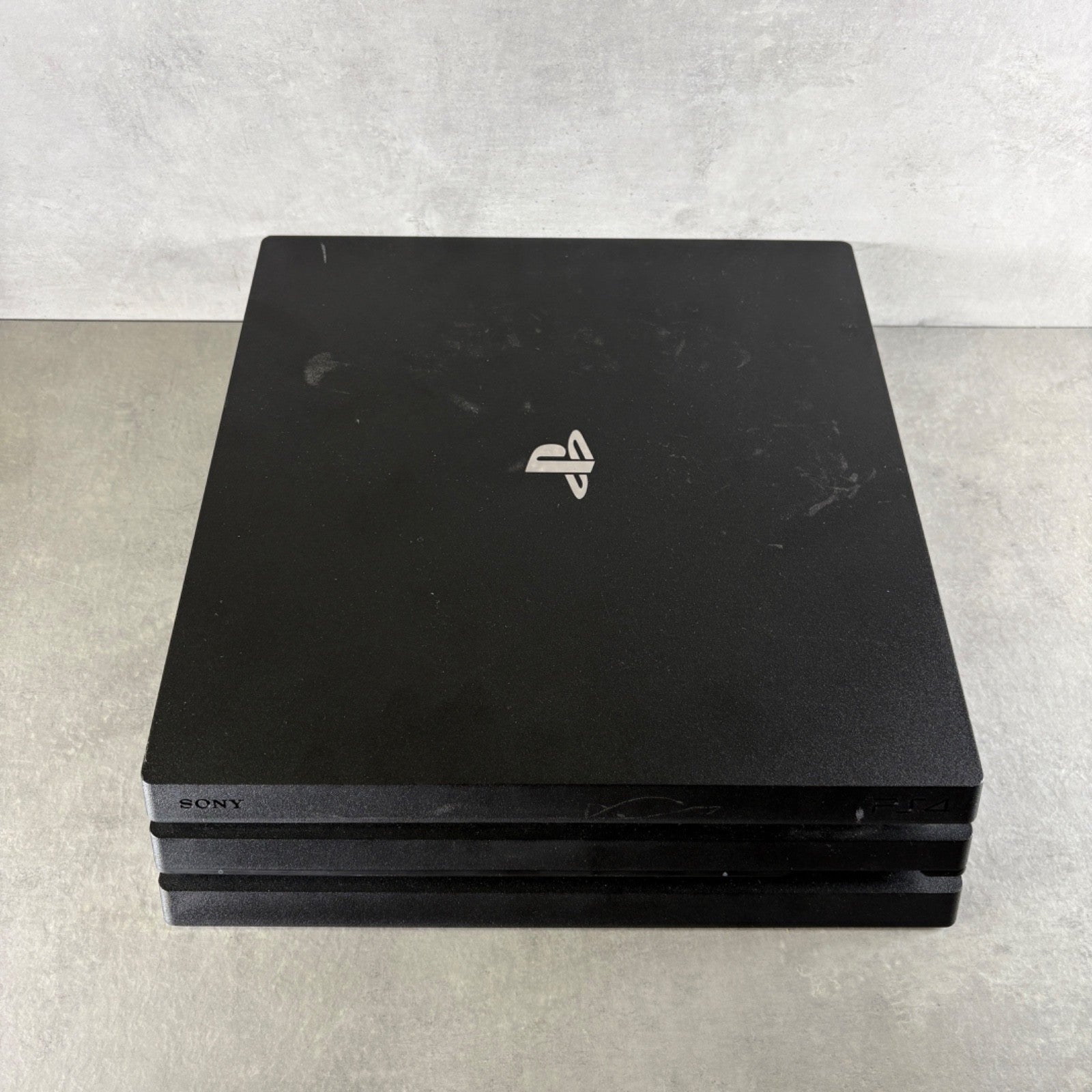 PLAYSTATION 4 PRO 1T CONSOLE Nero CONSOLE PS4 Con 2 CONTROLLER —FIRMWARE 9.04—