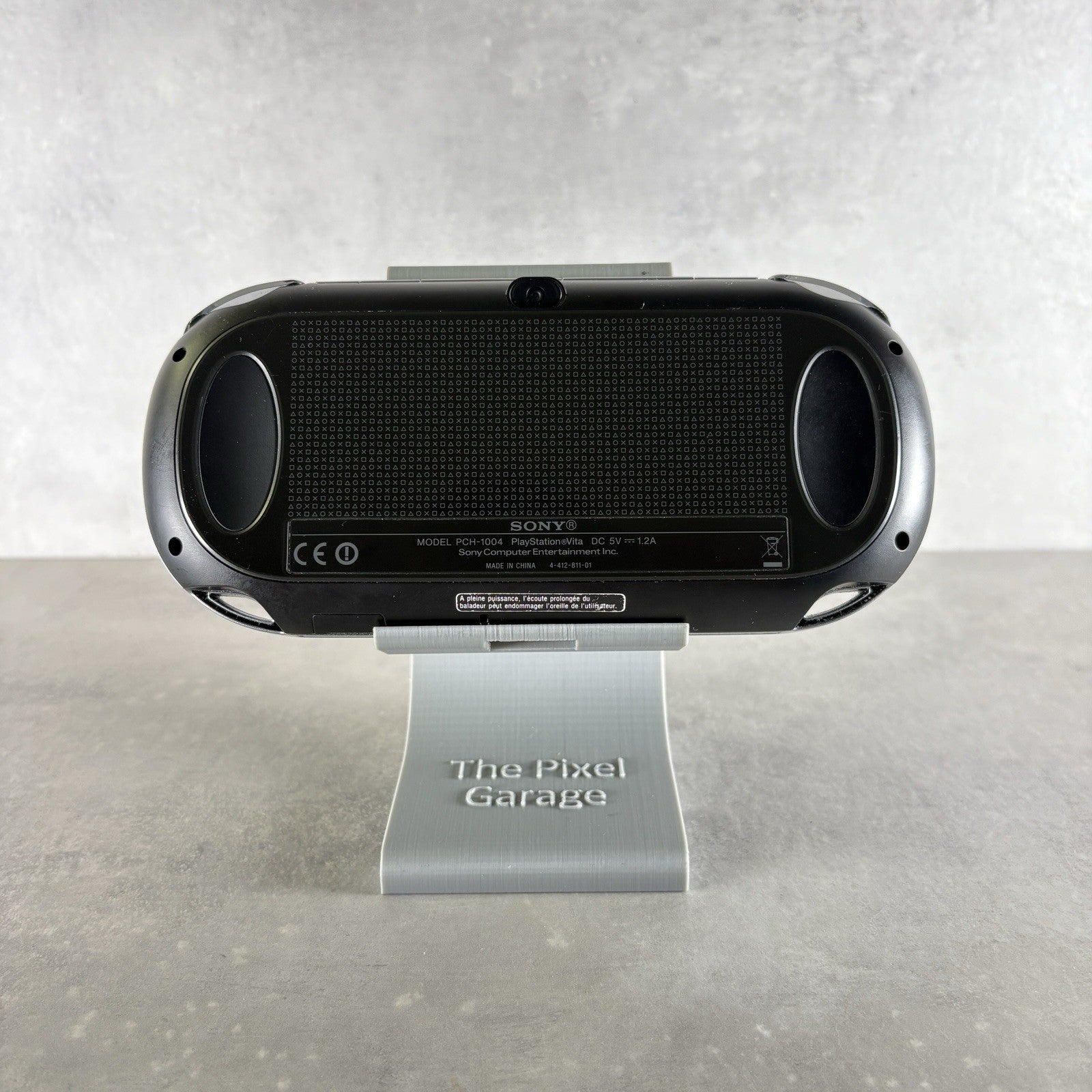 Sony PS VITA OLED PCH-1004 CONSOLE + Caricatore Mod Con Giochi