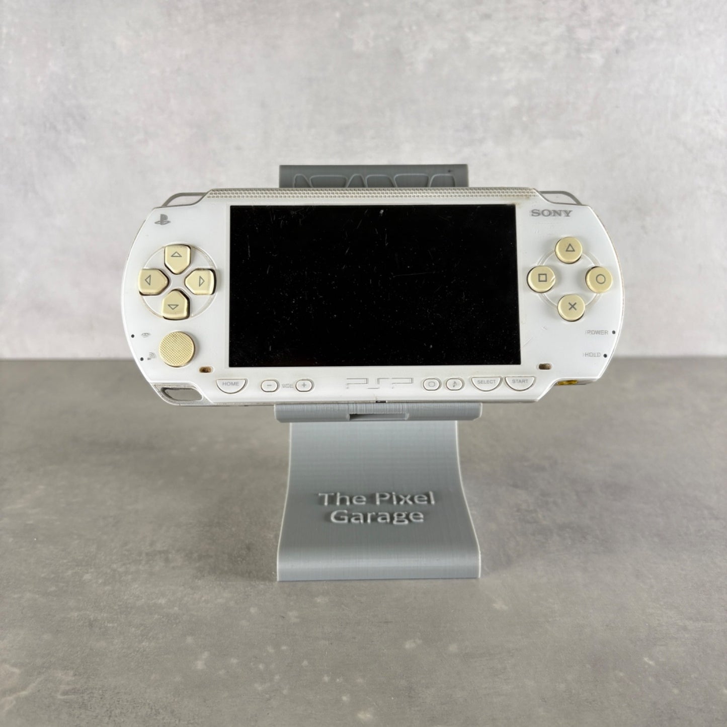 Sony PSP 1004 Bianco PLAYSTATION CONSOLE Con Caricatore E Giochi