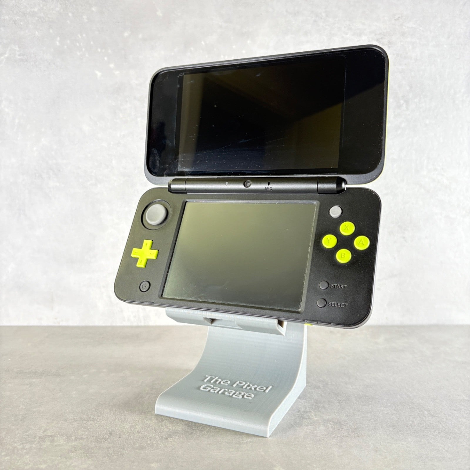 NEW NINTENDO 2DS XL CONSOLE Verde MARIO KART Edition + Caricatore e Gioco