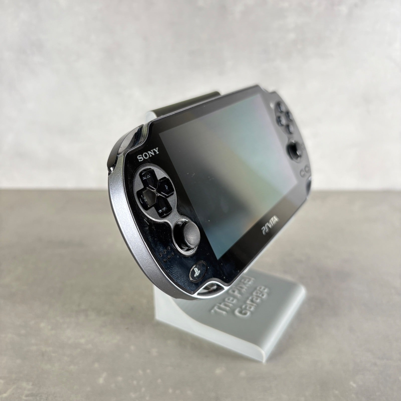 Sony PS VITA OLED PCH-1004 Nero CONSOLE Completa Di Tutto + Caricatore