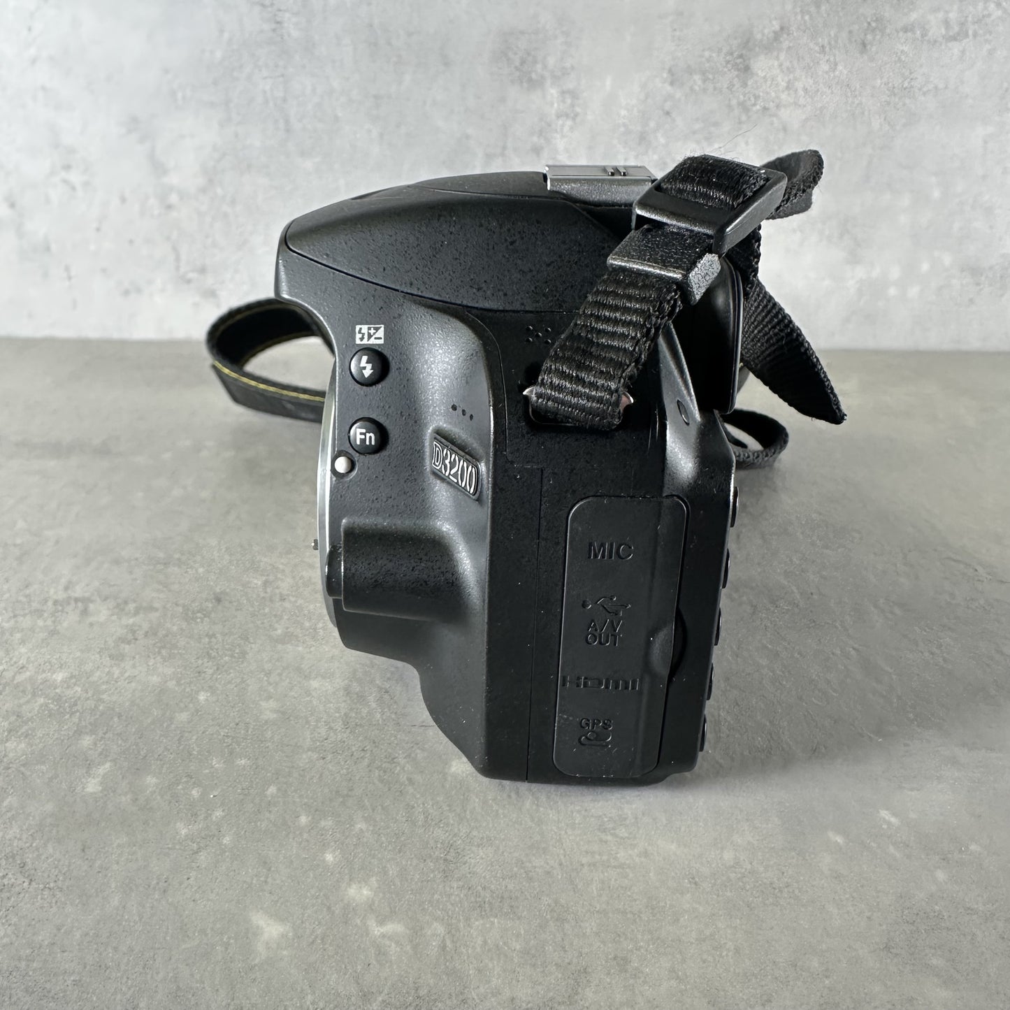 NIKON D3200 FOTOCAMERA Nero CORPO MACCHINA Con Accessori E Scatola