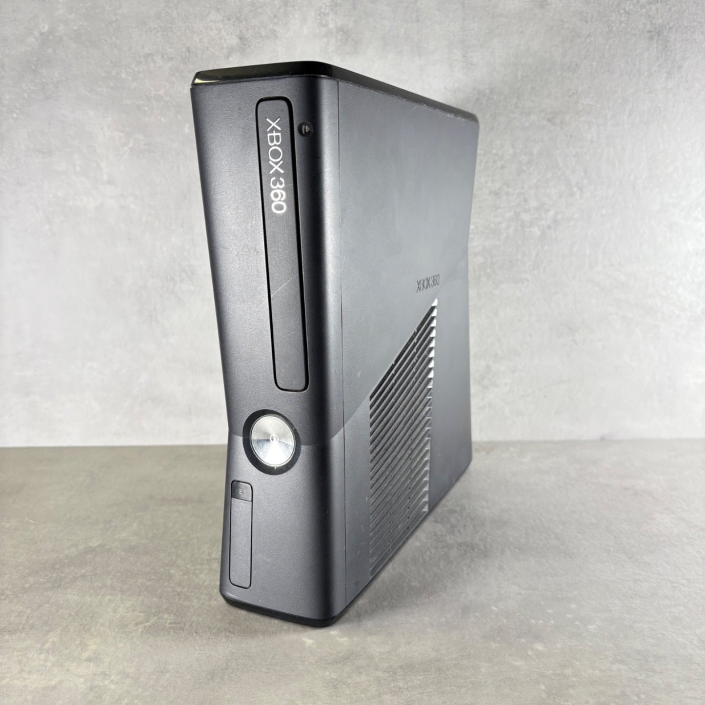 XBOX 360 S CONSOLE Microsoft + Cavi e CONTROLLER