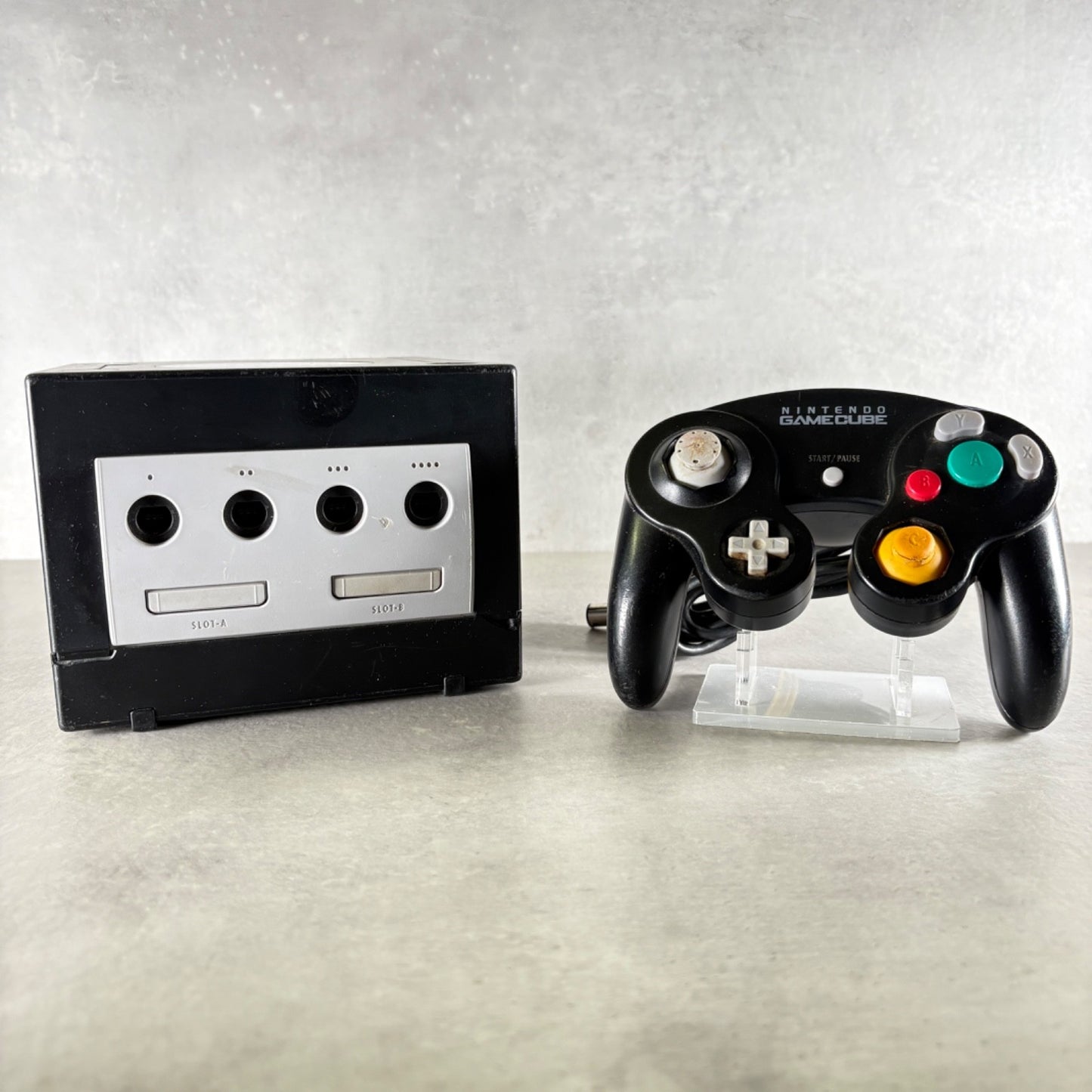 NINTENDO GAMECUBE CONSOLE Nero Con CONTROLLER + CAVI