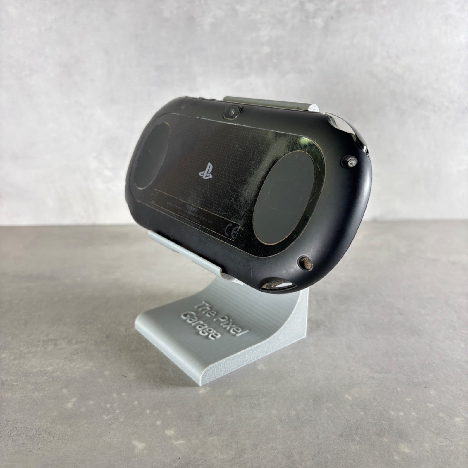 PS VITA PCH-2004 Sony CONSOLE LCD Nero + Caricatore