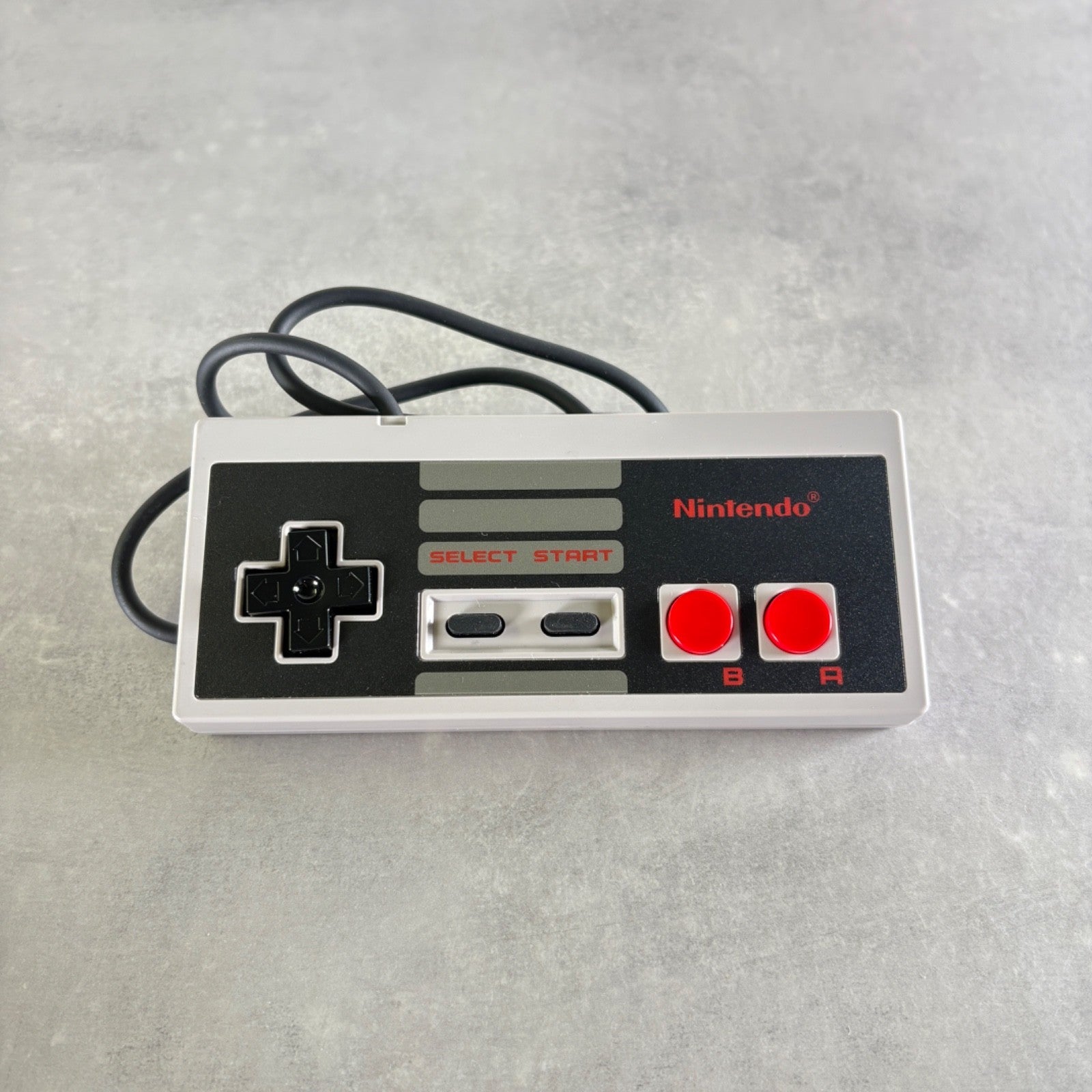 NINTENDO CLASSIC MINI CONSOLE Grigio Completa Di Scatola + 2 Controller