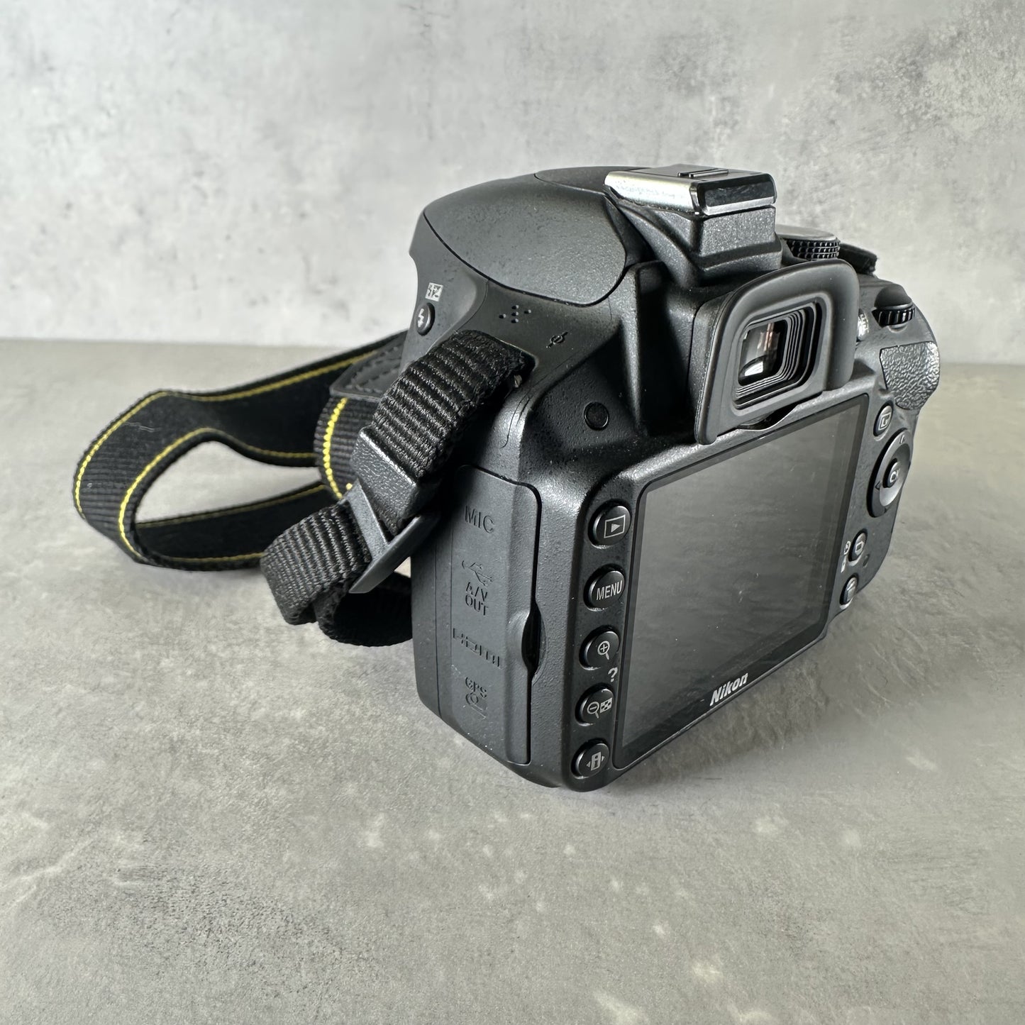 NIKON D3200 FOTOCAMERA Nera Con Scatola NO KIT