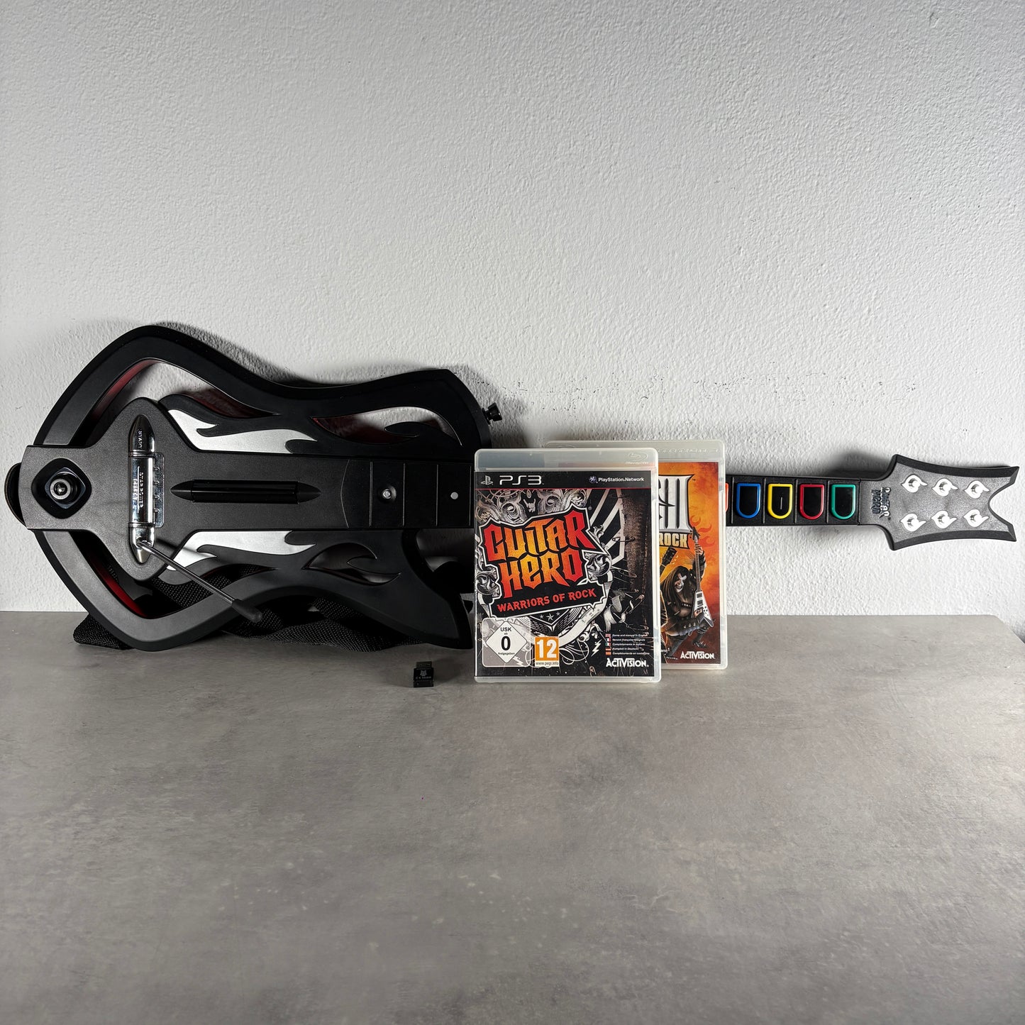 Guitar Hero Warriors of Rock PS3 Playstation 3 con Chitarra e Dongle
